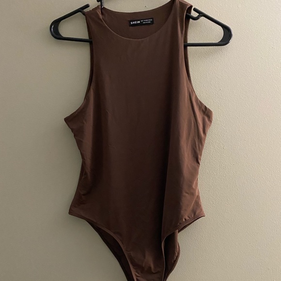 NWOT SHEIN Chocolate Brown High Neck Bodysuit Sz L
